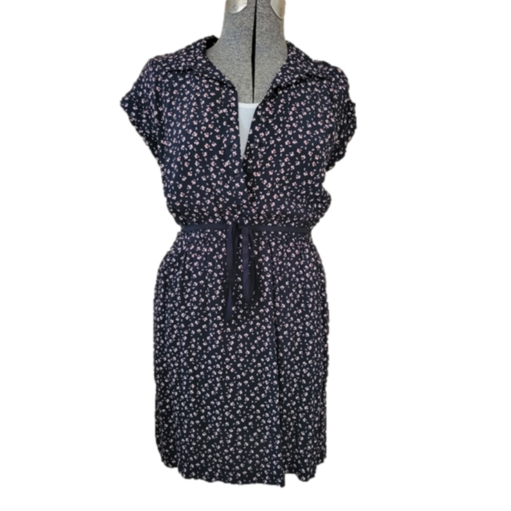 Ann Taylor Loft Fitted Button Tie Flower Dress-Size 4